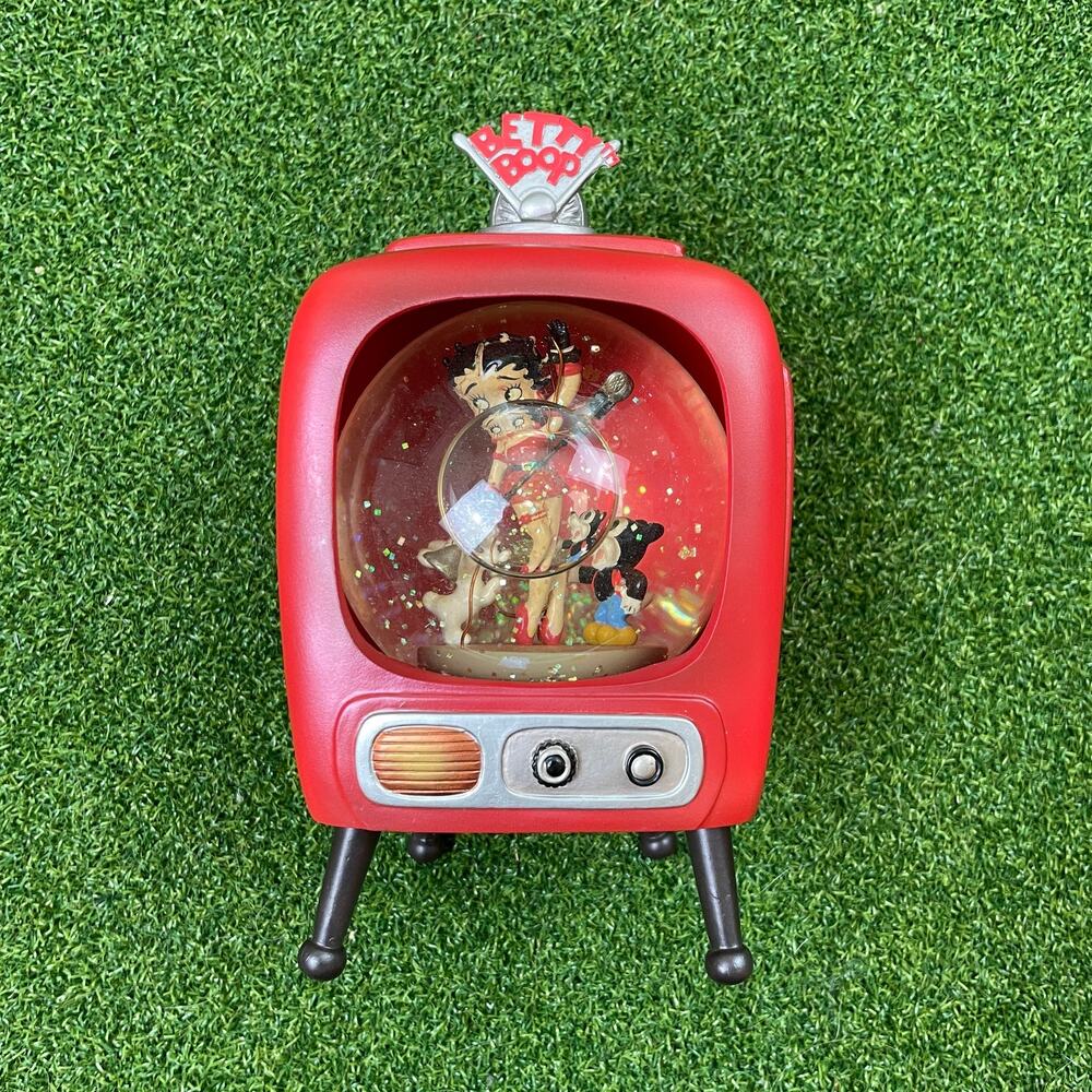 2002 Betty Boop Glitter Waterball Westland Giftware Snow Globe